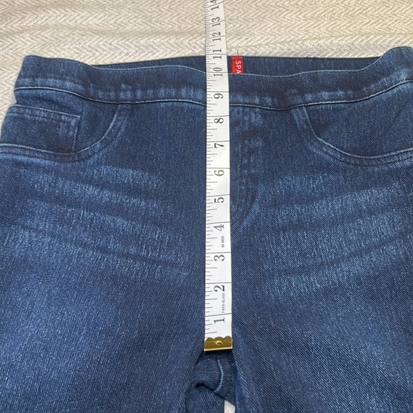 SPANX Navy Blue Pull on Skinny Jeans. Size Medium - Picture 9 of 12
